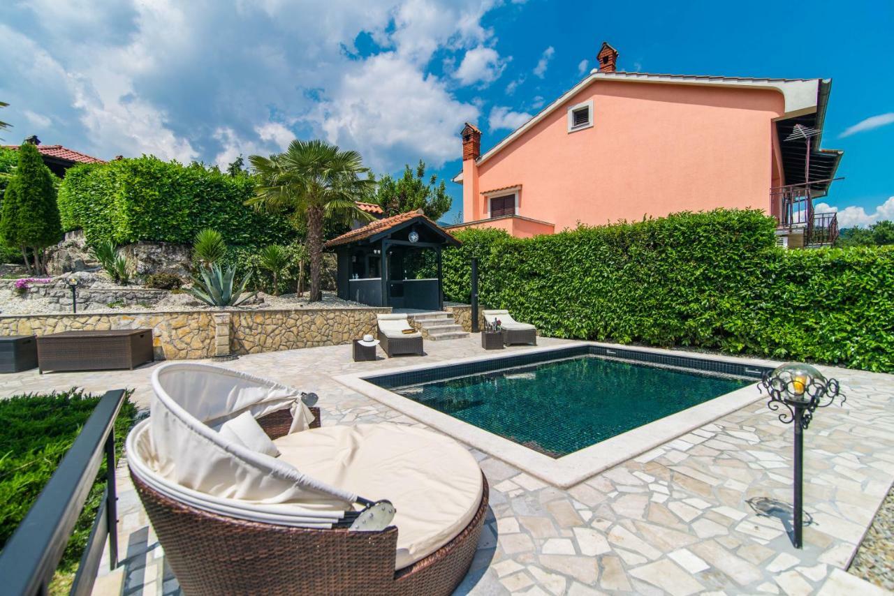 Vila "Zatka" Villa Veprinac Buitenkant foto